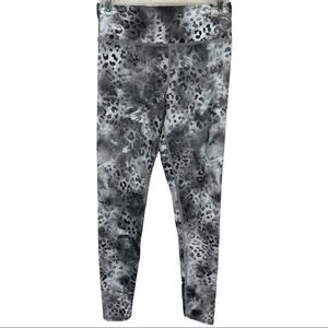 🥑5/$25 Evolution and Creation The Jenni leopard print Leggings S